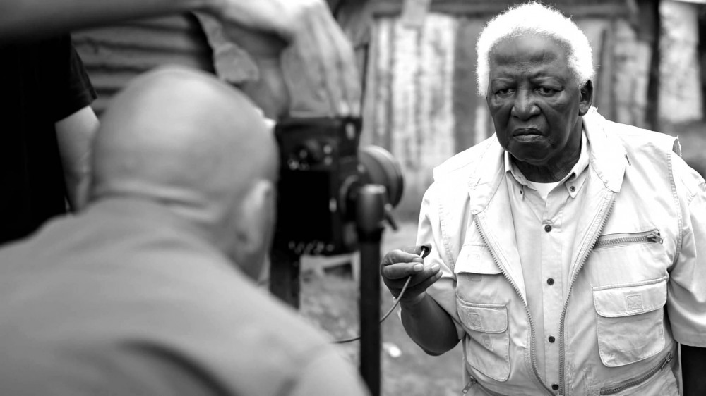 Mort du célèbre photographe sud-africain Peter Magubane, chroniqueur de l'apartheid