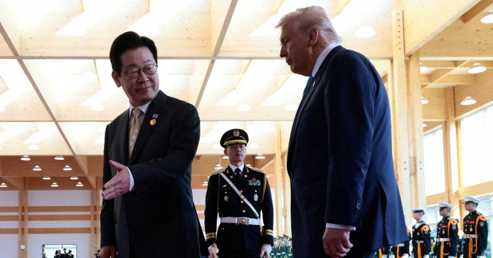 Donald Trump annonce qu'un accord commercial a été conclu avec la Corée du Sud