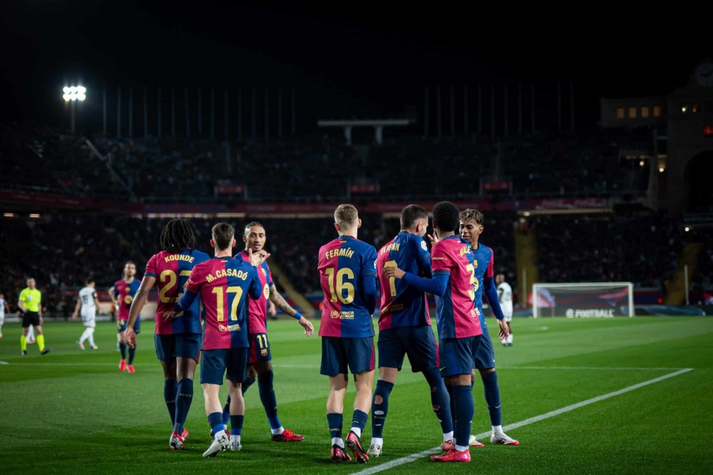 Esp. : le Barça colle une manita à Valence