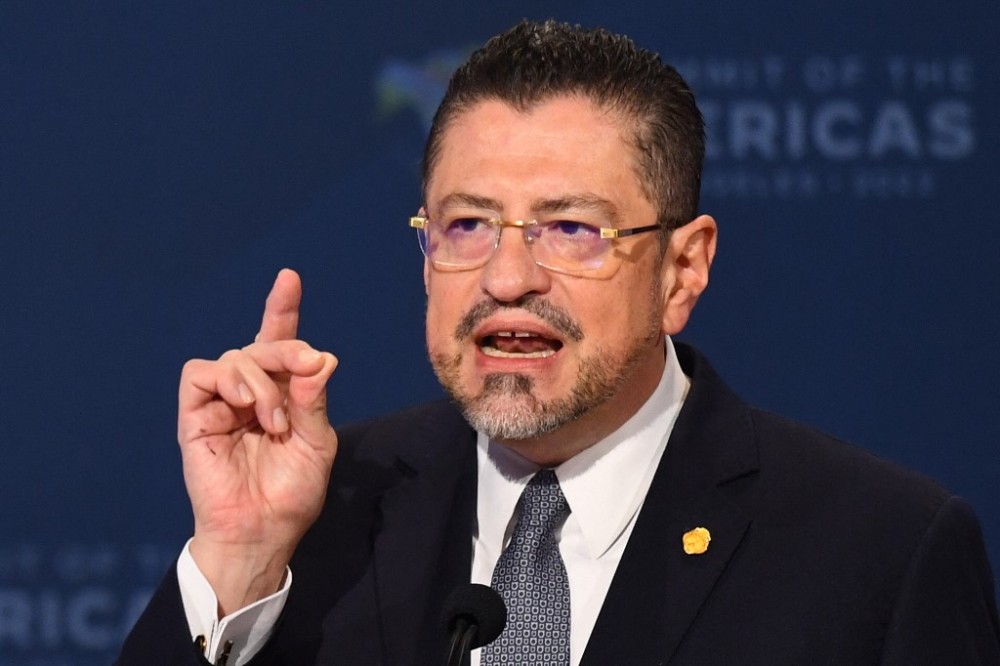 Costa Rica: la justice demande au Parlement le retrait de l'immunité du président Rodrigo Chaves, soupçonné de corruption