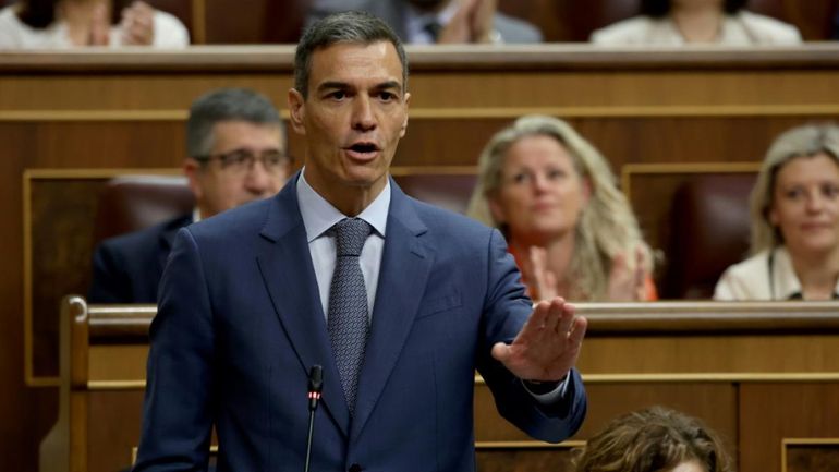 Corruption en Espagne: l'ex-numéro 3 du Parti socialiste, proche du Premier ministre, en détention provisoire