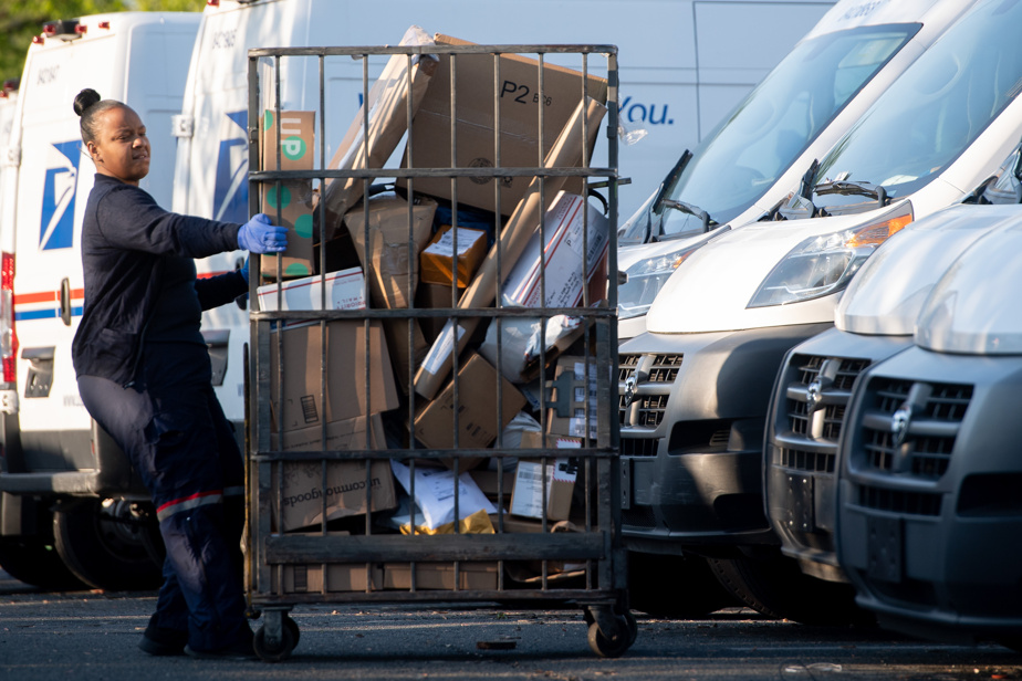 Droits de douane: au moins 88 pays ont suspendu leurs services postaux avec les États-Unis