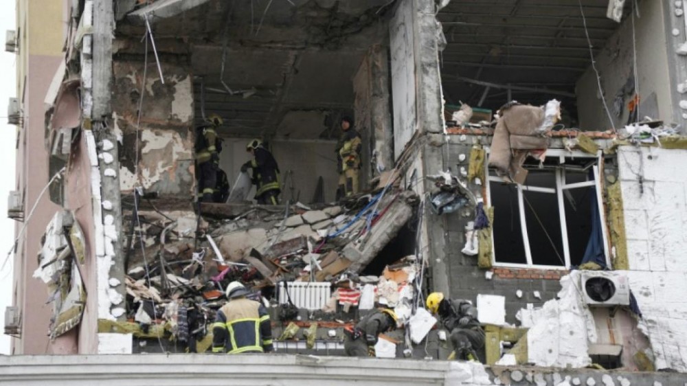 Ukraine: de fortes explosions entendues à Kiev (journaliste AFP)