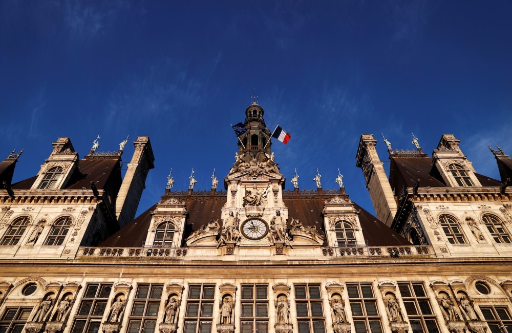 France: la mairie de Paris perquisitionnée mardi dans le cadre de l'attribution d'un contrat de 1,5 million d'euros