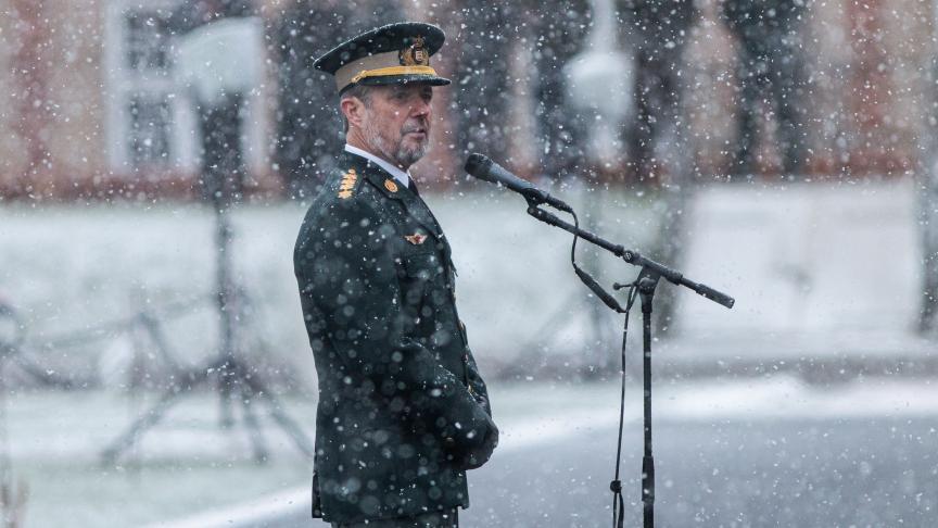 Le roi du Danemark va se rendre au Groenland, se dit «profondément solidaire» des Groenlandais