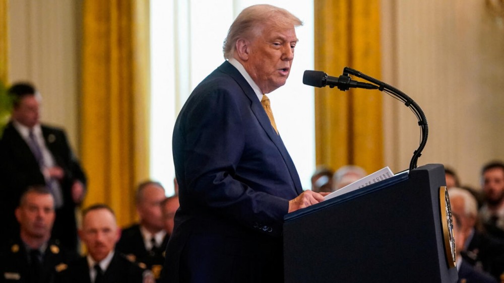 Trump ramène les droits de douane sur les automobiles japonaises à 15\%