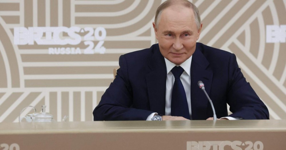 La Russie engrange plus de 15 milliards de dollars grâce à la vente d'armes, l'UE réagit